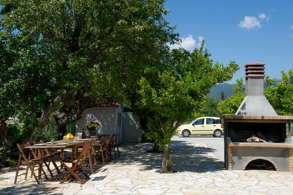 Heliotropia Houses Vassiliki Esterno foto