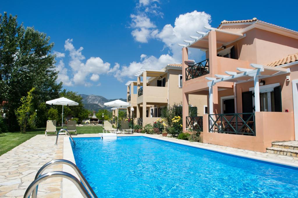 Heliotropia Houses Vassiliki Esterno foto